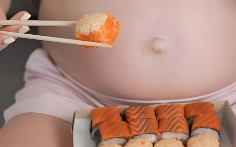 Tác dụng của cá hồi với phụ nữ mang thai