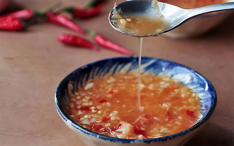 Cách pha nước chấm gỏi cá hồi