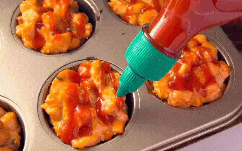 sushi cá hồi nướng