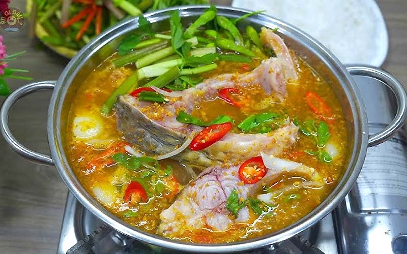 lau-ca-chep-chua-cay
