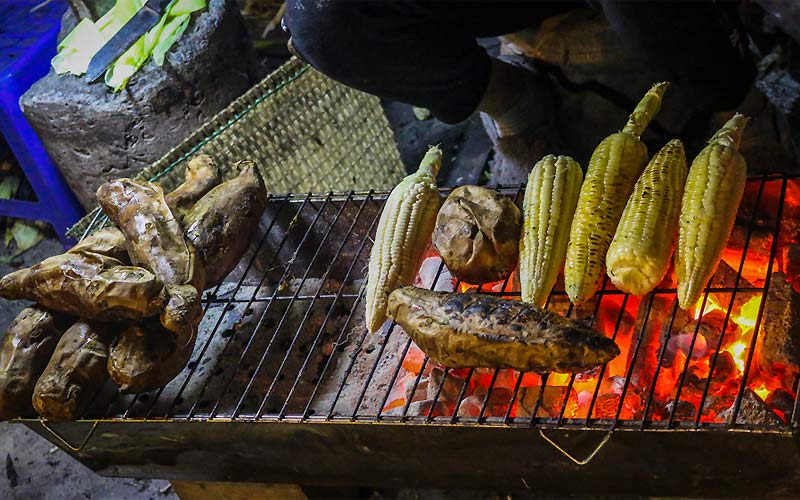 Khoai lang nướng Ngô nướng